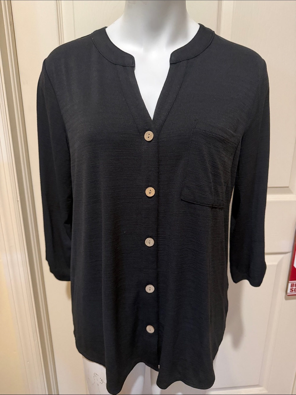 Fortune + Ivy Classic Black Button-Front Women's Shirt - Stitch Fix. NWT Large